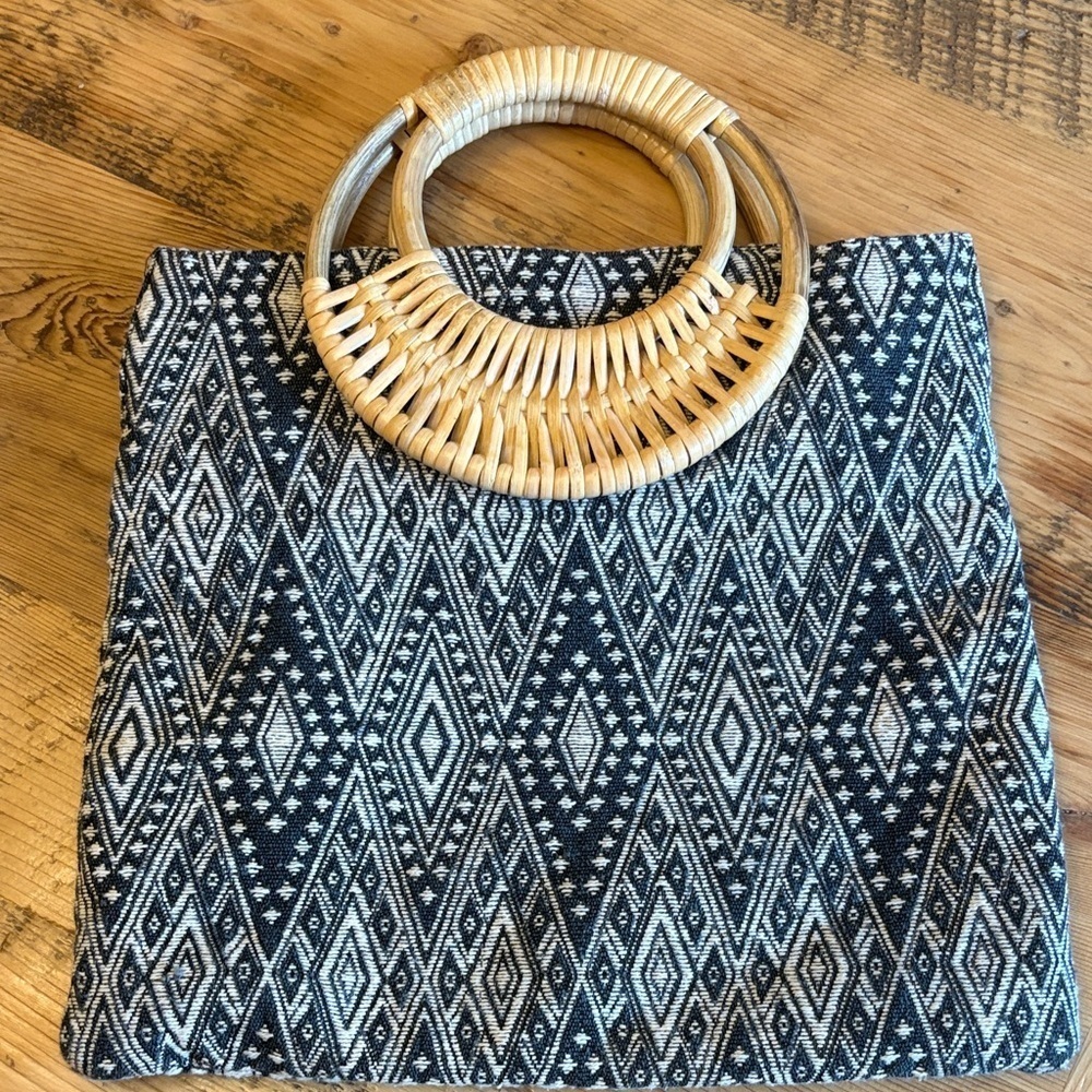 Geometric Pattern Tote with wooden Woven Handles